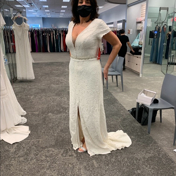 Sheath Wedding Gown - Ivory/White - illusion neck - Picture 2 of 6